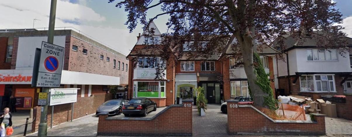Peaceful Studio-Flat With Driveway In Golders Green Apartamento Londres Exterior foto