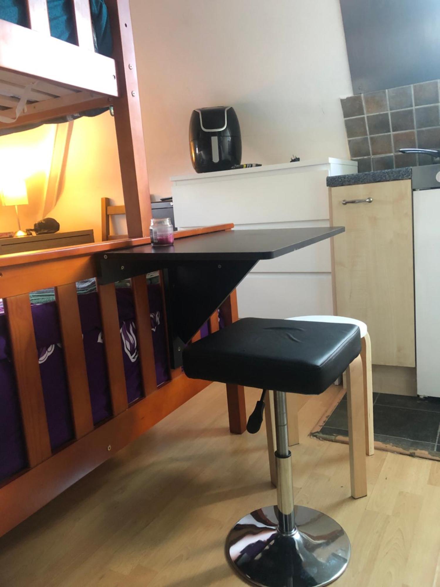 Peaceful Studio-Flat With Driveway In Golders Green Apartamento Londres Exterior foto